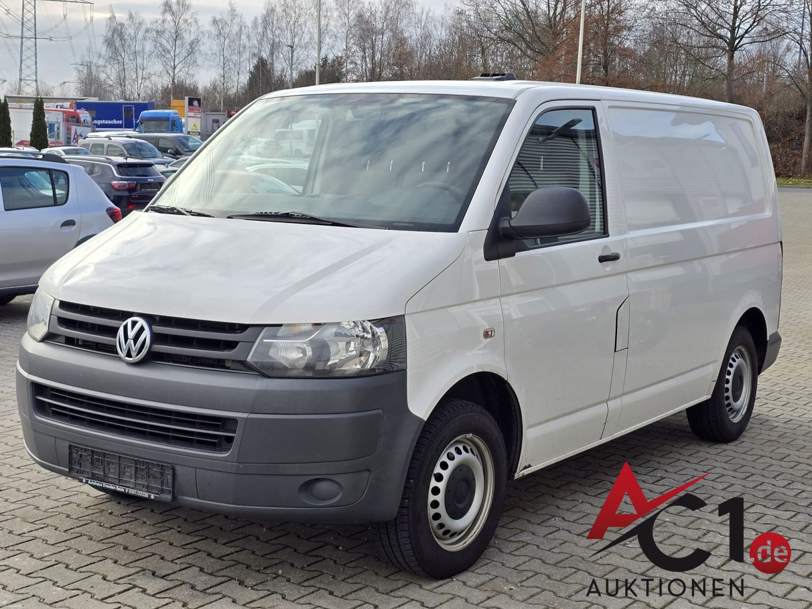 VW T5 2.0 TDI Kasten/Messwagen selbstf. Arbeitsmaschine mit Regaleinbauten